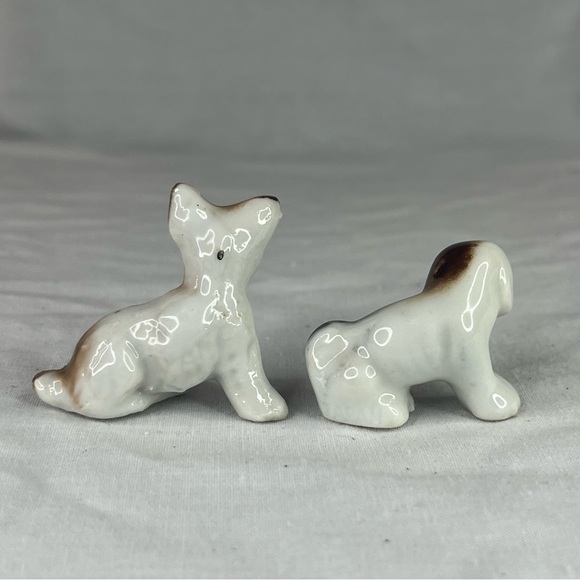 Jack Russell Terrier Puppy Dog Ceramic Mini Figurines Pair 1.5” Vintage Japan​ - Picture 3 of 5